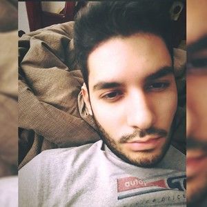 Meet your Posher, Luis